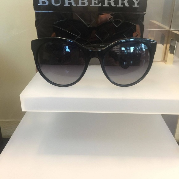 burberry 4236